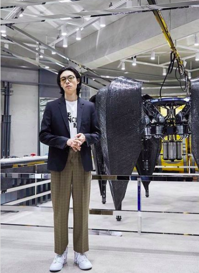 Aktor Korea Selatan, Ryu Jeon Yeol selalu tampil minimalis namun keren dilihat. (Foto: Instagram/Ryu Jeon Yeol)