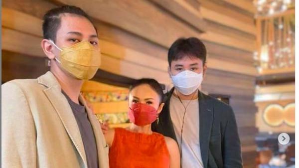 Deretan artis Indonesia yang menyekolahkan anaknya di luar negeri ini. (foto:Instagram)