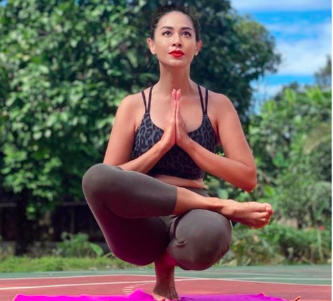 06 Diah Yoga Diah Permatasari yang semakin awet muda di usia 50 tahun. (Foto: Instagram/Diah Permatasari)