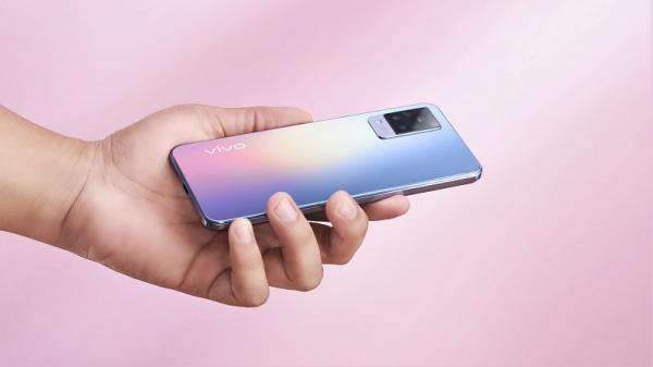 vivo v21. (Foto: dok vivo)