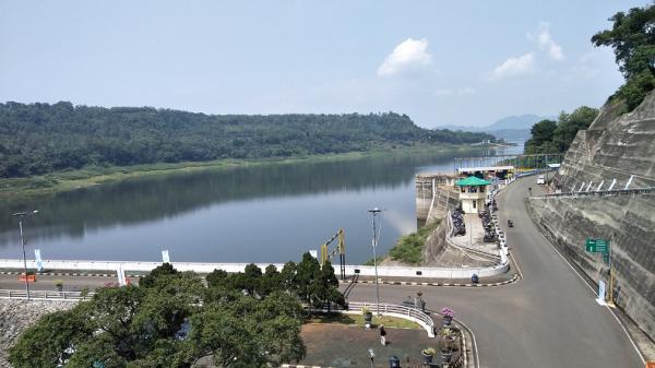 PLTA di Indonesia, PLTA Cirata (Foto: iNews/Adi Haryanto) PLTA di Indonesia, PLTA Cirata (Foto: iNews/Adi Haryanto)