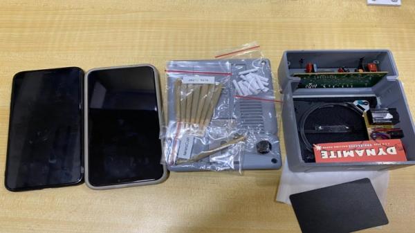 Barang bukti dari penangkapan Anji. (Foto: Istimewa).