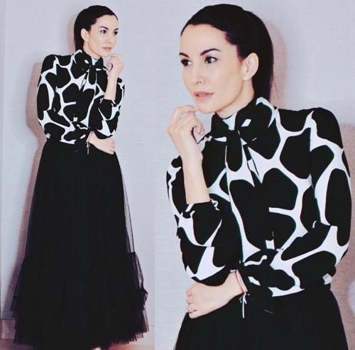 Nadya anggun dengan rok tulle.