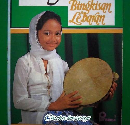 Chicha Koeswoyo1 Chicha Koeswoyo dalam sampul album.