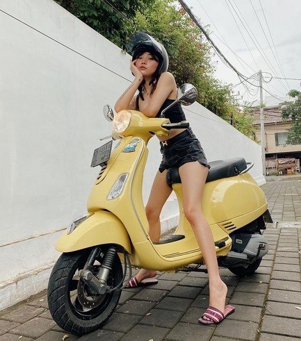 18 Vespa Wendy