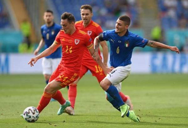 Timnas Italia sementara unggul 1-0 atas Wales di Babak Pertama Piala Eropa 2020 di Stadion Olimpico Roma, Minggu (20/6/2021). (Foto: Reuters)