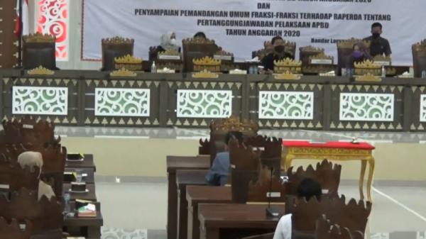 Sidang paripurna DPRD Lampung ditunda Sidang paripurna DPRD Lampung ditunda, Selasa (22/6/2021) (Ruslan AS/MNC Portal)