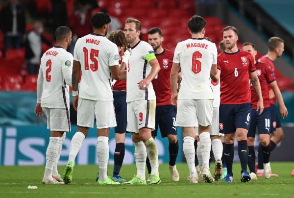 Inggris Inggris meraih kemenangan atas Republik Ceko 1-0 di laga pamungkas grup D Euro 2020 (foto: Reuters)