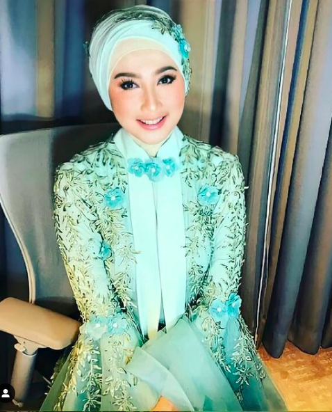 Screen Shot 2021 06 25 At 19 04 52 Desy Ratnasari menduduki kursi di Senayan selama dua periode. (Foto: Instagram)
