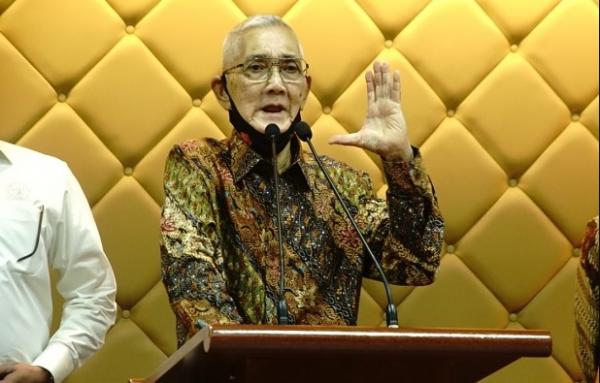 Wapres ke-6 RI yang juga mantan Panglima ABRI Jenderal TNI (Purn) Try Sutrisno. (Foto: Sindonews).