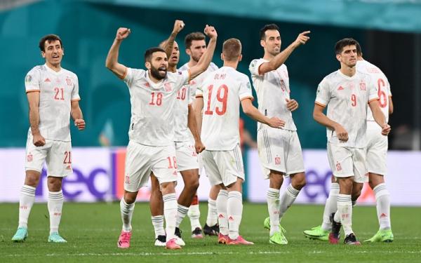 Timnas Spanyol melangkah ke semifinal Piala Eropa 2020 setelah mengalahkan Swiss dalam adu penalti. (Foto: Reuters)