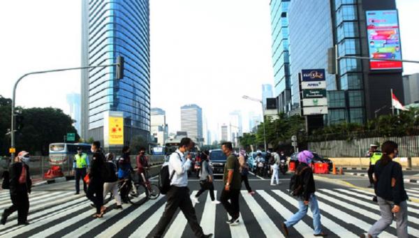 Asyik! Pekerja Jakarta Dapat Bonus Akhir Tahun dari Pemprov, Ini Daftarnya