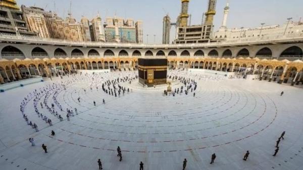 Saudi Bans Selfie and Video Recording in the Grand Mosque and Nabawi, Violators Fined Heavy