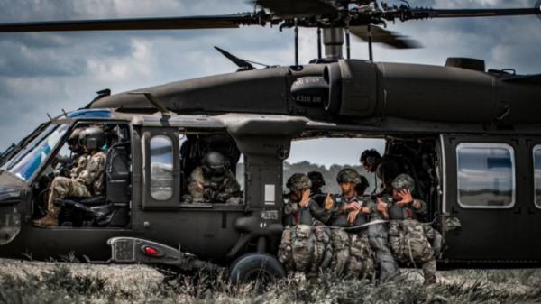 Pasukan Divisi Lintas Udara ke-82 Angkatan Darat AS di markas mereka, Fort Bragg, North Carolina, belum lama ini. (Foto: US Army).