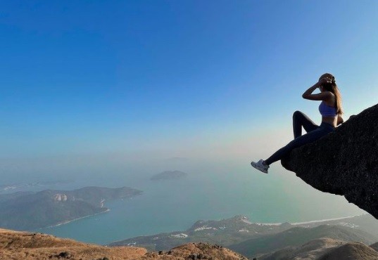 Bupati Lampung Tengah Musa Ahmad menandatangani SK pembentukan Satgas Percepatan Penanganan Ketersediaan Oksigen, Kamis (15/7/2021). (Kominfo Lampung Tengah)