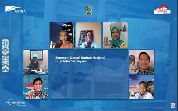 Seremoni penyerahan hewan kurban pada Jumat (16/7) dilakukan secara virtual oleh pimpinan Astra, Wali Kota Jakarta Utara, dan  Komandan KODIM 0502 Jakarta Utara.