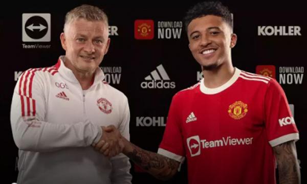 Jadon Sancho Jadon Sancho resmi diperkenalkan Manchester United (MU). Dalam kesempatan iitu Ole Gunnar Solskjaer menyebut alasan mengapa pihak klub ngebet rekrut sang winger (Foto: ManUtd)