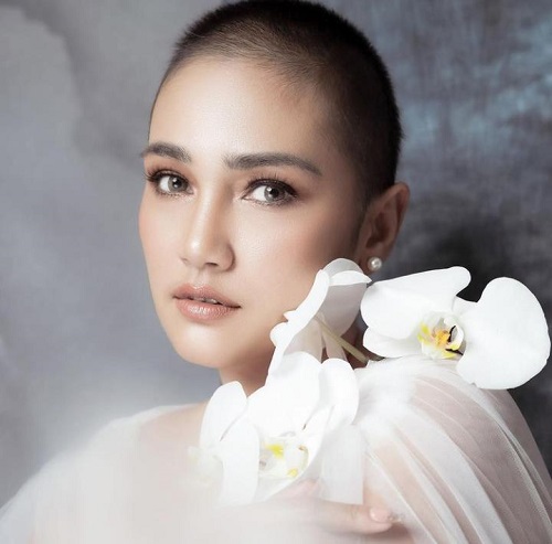 Feby Febiola Artis Lawas Sembuh dari Kanker. (foto: instagram)