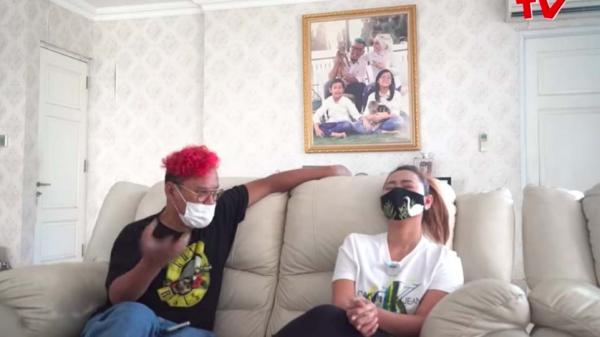 Inul Daratista buka-bukaan soal perseterua nya dengan Rhoma Irama saat dihipnotis Uya Kuya. (Foto: YouTube)