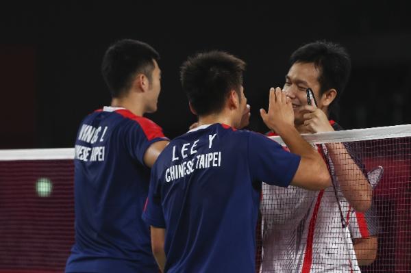 Lee/Wang juga merupakan fans berat ganda putra andalan Indonesia Mohammad Ahsan/Hendra Setiawan. Keduanya sangat menaruh hormat ke The Daddies. (foto: REUTERS)