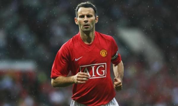 Ryan Giggs Legenda Manchester United (MU) Ryan Giggs ungkap satu bek paling ganas di dunia. Dia pernah patah hidung menghadapi defender tersebut. (Foto: Talk Sport)