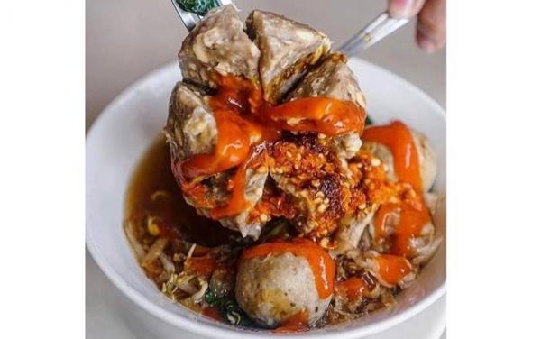 Foto: Instagram @waroenkbaksomercon_manggadua