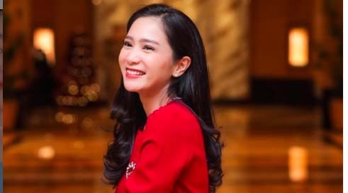 Artis yang Pernah Masuk Rumah Sakit karena Makanan. (Foto: Instagram)