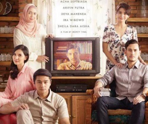 Sabtu Bersama Bapak Film Sabtu Bersama Bapak. (Foto: wikipedia)