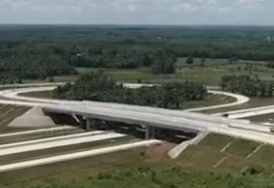 Ruas tol Trnas Sumatera. Foto: Instagram Jokowi