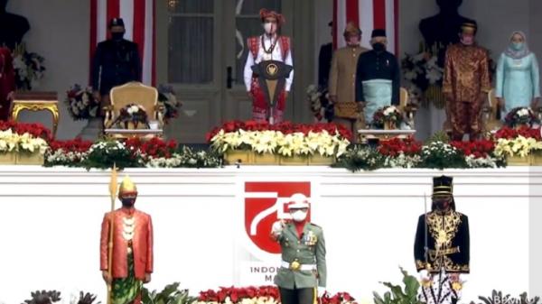 Asops Paspampres Kolonel Inf M Imam Gogor menjadi komandan upacara Peringatan Detik-Detik Proklamasi Kemerdekaan RI di Istana Merdeka, Jakarta, 17 Agustus 2020. (Foto: SMA Tarnus).