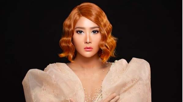 Inul Daratista, Artis Indonesia yang hampir tidak lepas dari rambut palsunya. (Foto: IG)
