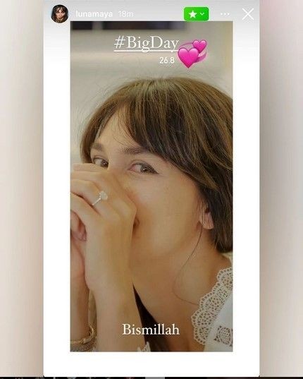 Luma Maya pamer foto pakai cincin di jari manis di media sosial. (Foto: Instagram)