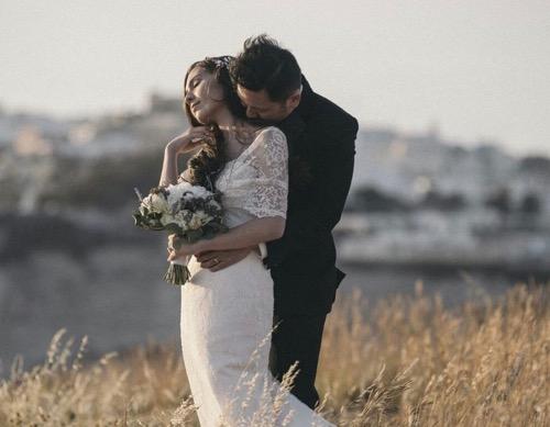 Olivia Jensen bersama suami. Olivia Jensen bersama suami dalam sesi prewedding