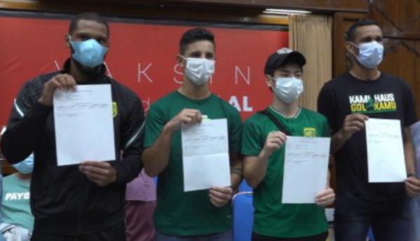 Empat pemain asing Persebaya Surabaya terancam tak bisa tampil di Liga 1 2021. (Foto: Persebaya)