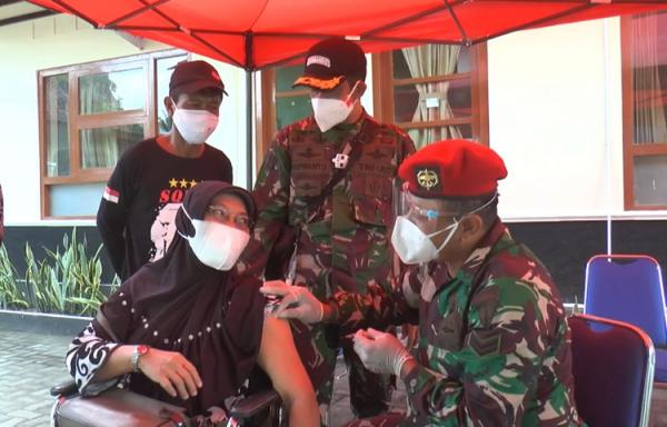 Kopassus Gelar Vaksinasi Covid-19 di Bantul, Sasar Penyandang Disabilitas