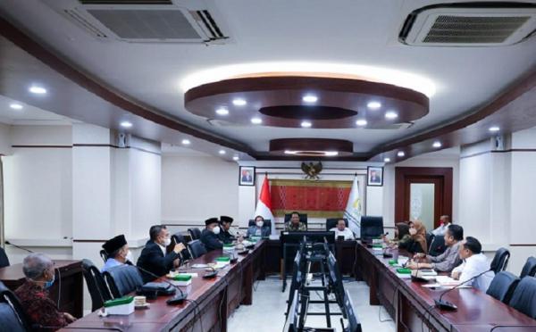 Ketua DPD, AA LaNyalla Mahmud Mattalitti, menghadiri Rapat Bersama BK (Foto: DPD)