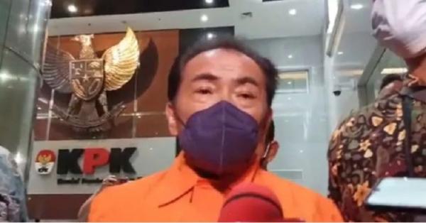 Direktur Penindakan KPK Karyoto menyampaikan penahanan tersangka swasta Perum Jasa Tirta (Foto: Ari Dwi Satrio)