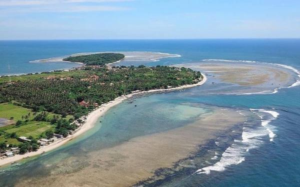 Pantai Ujung Genteng di Sukabumi, Jawa Barat (Foto: Instagram/@matt.rif)