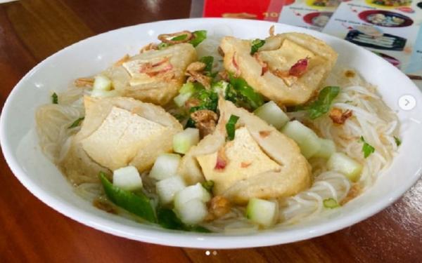 Model khas Sumsel Model yang juga terbuat dari ikan menjadi makanan khas di Sumatea Selatan. (Foto: Instagram/@ kedai.rizky)