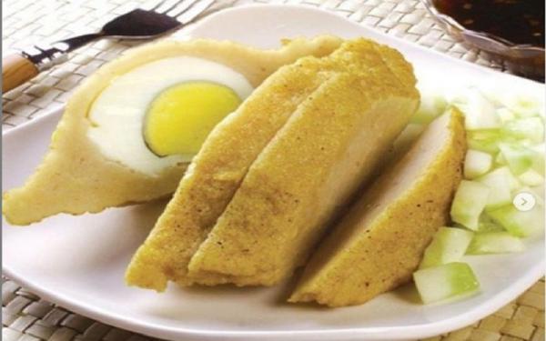 Pempek Kapak Selam. (Foto: Instagram @pempekeva)