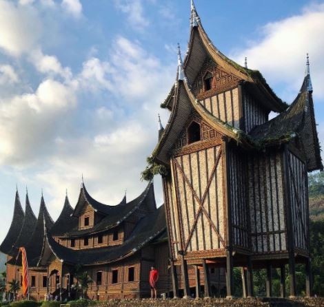 Rumah Gadang Pagaruyuang. (Foto: Instagram)