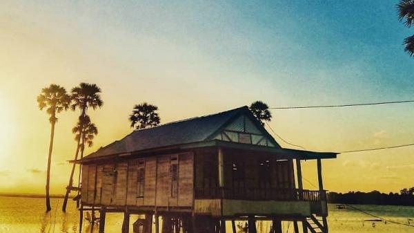 Rumah adat Sulawesi Selatan Rumah adat Sulawesi Selatan. (Foto: Instagram).
