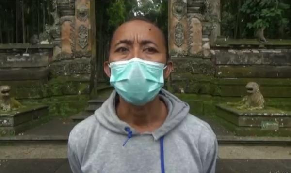 I Made Mohon, pengelola objek wisata Sangeh, Bali. (Foto: iNews/Bagus Alit)