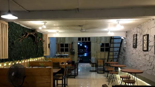 Sanders Caf&eacute; & Store Bulukumba. (Foto: Istimewa).