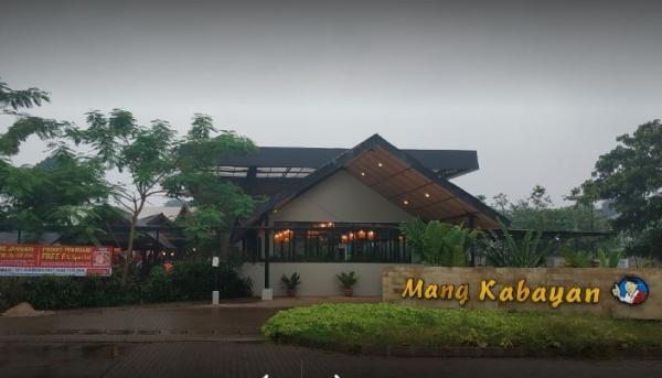 Tempat makan di Bantargebang Bekasi paling ramai salah satunya Mang Kabayan. (Foto: ist)