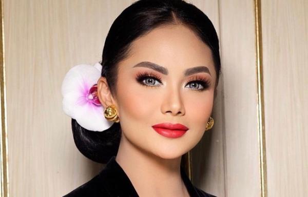 Artis yang Terkenal Berkat Younky Soewarno. (Foto: Instagram)