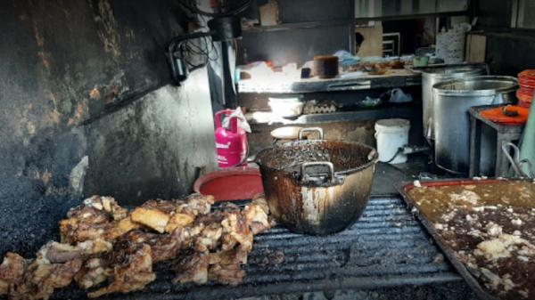 Tempat makan Sop Konro Karebosi Tempat makan Sop Konro Karebosi. (Foto: Istimewa).