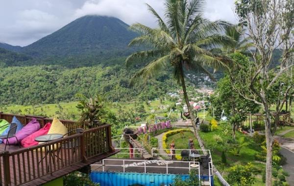 Tempat piknik di Tomohon Sulawesi Utara. (Foto: ist)