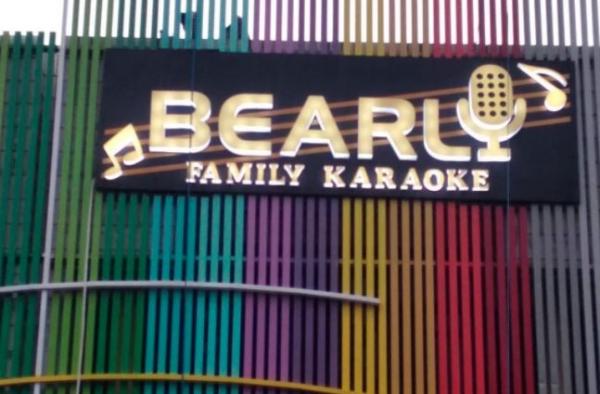 Bearly Famili tempat karaoke di Bandung. (Foto: Instagram)