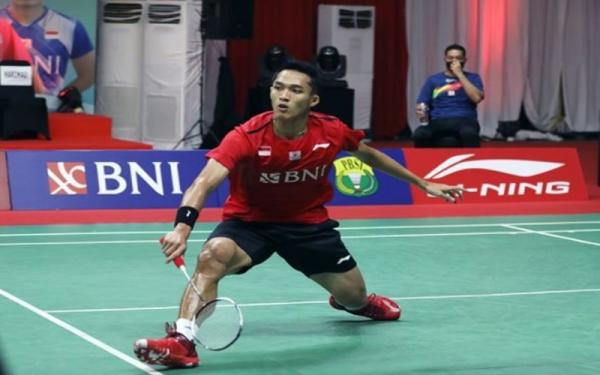 Pebulu tangkis tunggal putra, Jonatan Christie kecewa gagal menyumbangkan untuk Indonesia saat bertemu Kanada dalam fase grup Piala Sudirman 2021 di Energia Areena, Senin (27/9/2021). (Twitter/@INABadminton)